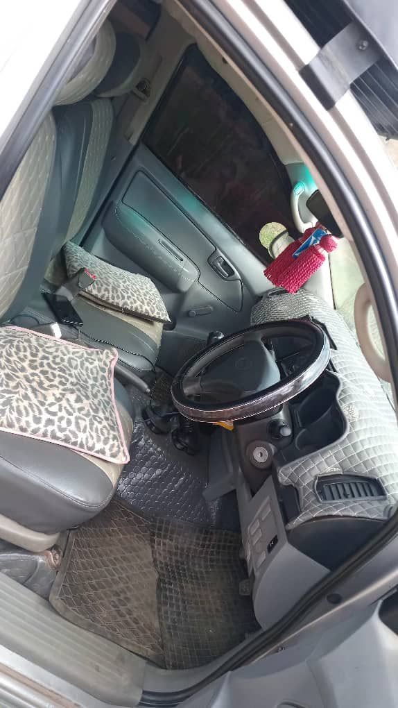 A picture of Vigo Hilux double carbine