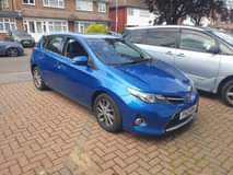 toyota auris