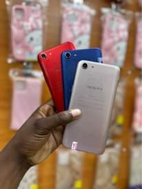 A picture of Oppo A83 128 6gb Tsh 110 000 tu. Tunapatikana uhasibu
