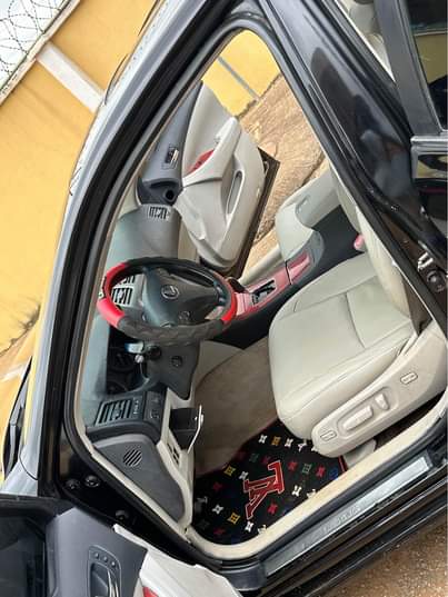 A picture of REGISTERED LEXUS ES350 2008 FACE LIFTED TO 2012