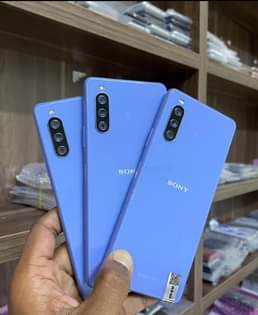 A picture of Experia 10ii