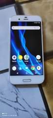 A picture of AQUOS R