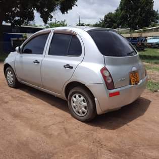 A picture of Nissan March 0773505817