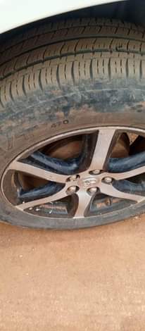 A picture of Rav4 model 2004 07088153375