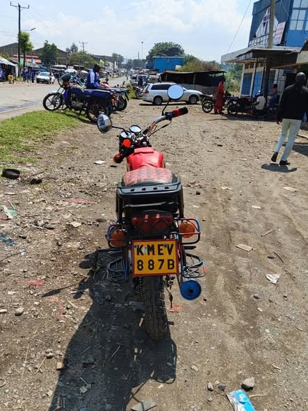 bajaj boxer
