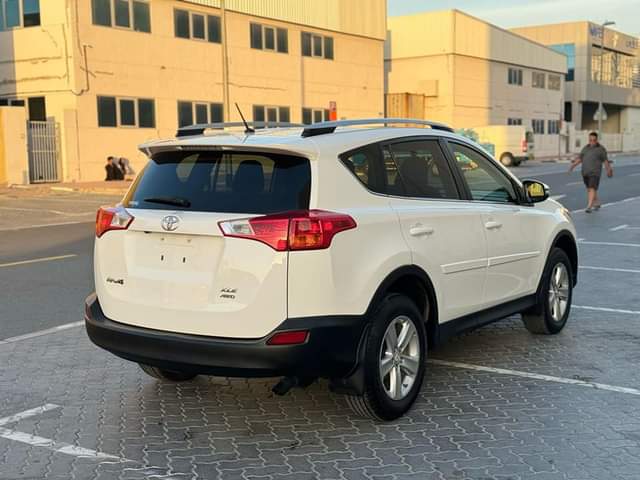 A picture of Toyota Rav4 2013 gcc watsapp 0551513562
