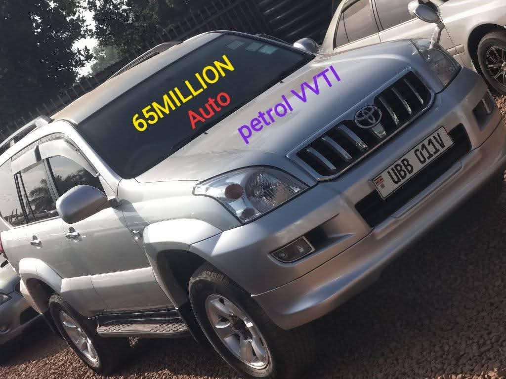 A picture of LAND CRUISER DIESEL PETROL