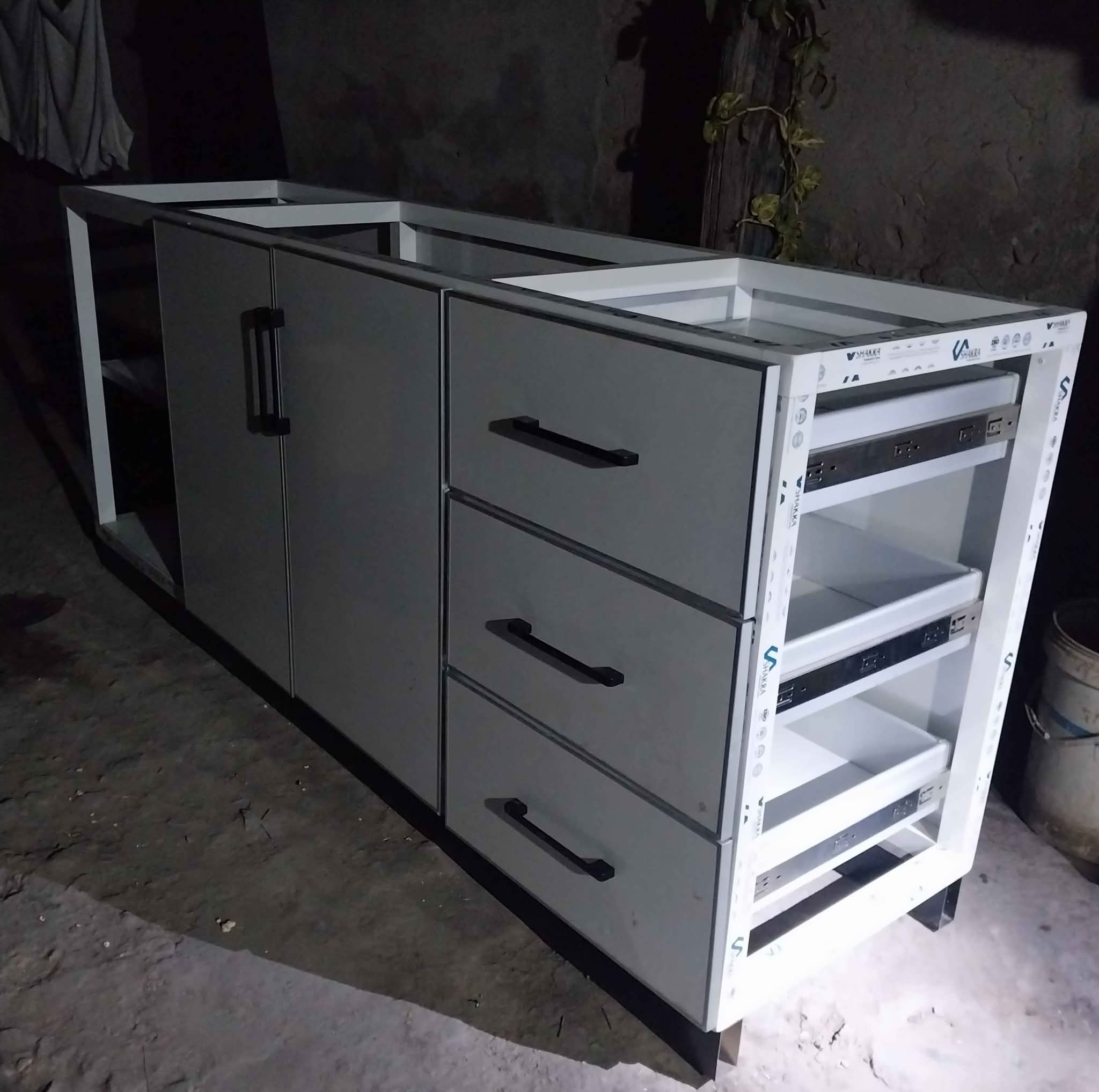 kitchen units