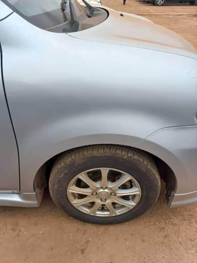 A picture of TOYOTA SIENTA 2010 MODEL