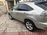 A picture of 2004 Lexus rx330 First Body