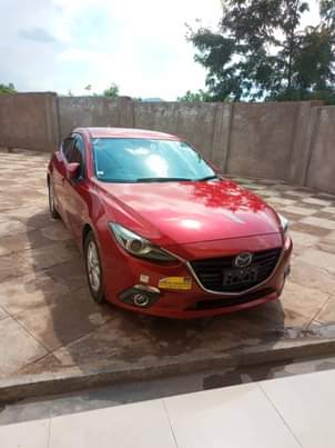 mazda axela