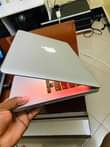 A picture of MACBOOK PRO 2012 CLEAN KABISA BEI OFFER