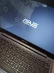 A picture of Asus slim Laptop 0682051285 270k