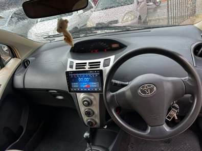 A picture of Vitz 0703704731