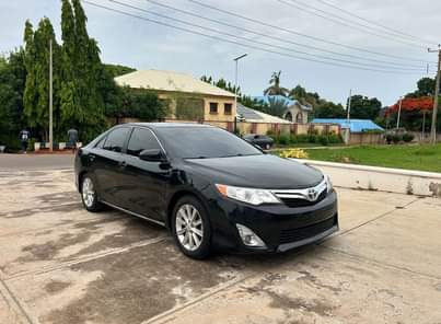 A picture of NEATLY USED TOYOTA CAMRY XLE V6 2011 MODEL 8 8