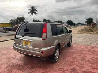 A picture of Extrail nzuri Sana imetunzwa mil 6.9 Dodoma mjini