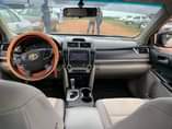 A picture of Camry Le