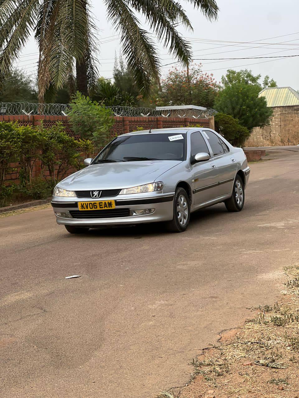 A picture of 2004 Peugeot 406 406