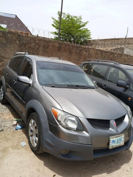 A picture of 2004 Pontiac Vibe