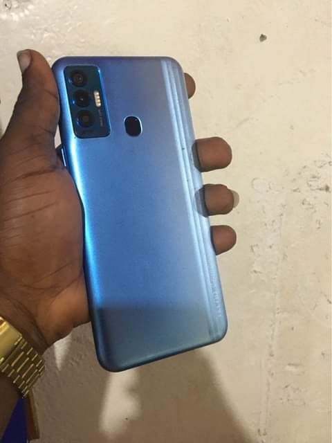 tecno camon