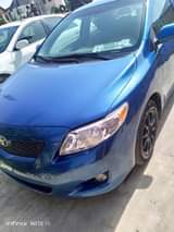 A picture of 09 Toyota Corolla LE Read description for full details