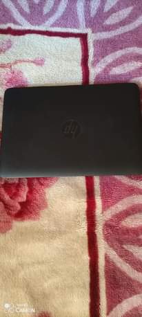 A picture of HP i5 elitebook G2 5th generation at 480 000