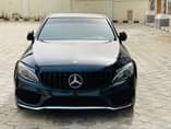 A picture of Clean Few months used Mercedes Benz C400 2017 model 14