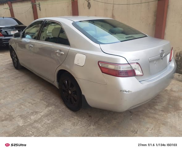 A picture of Toyota Camry 2007