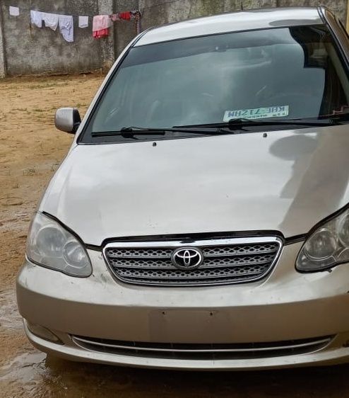 A picture of Toyota corolla Belgium standard 2005 Model