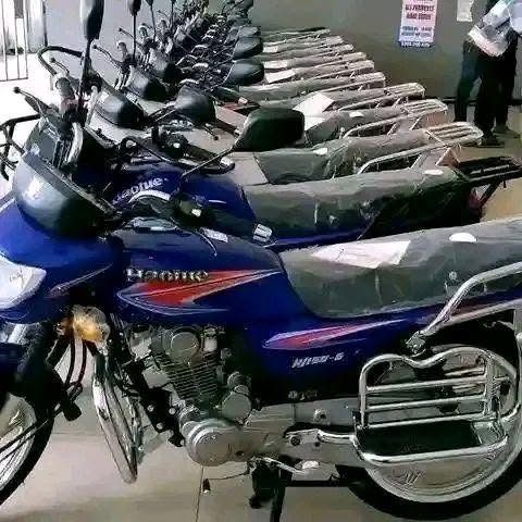 motorbikes