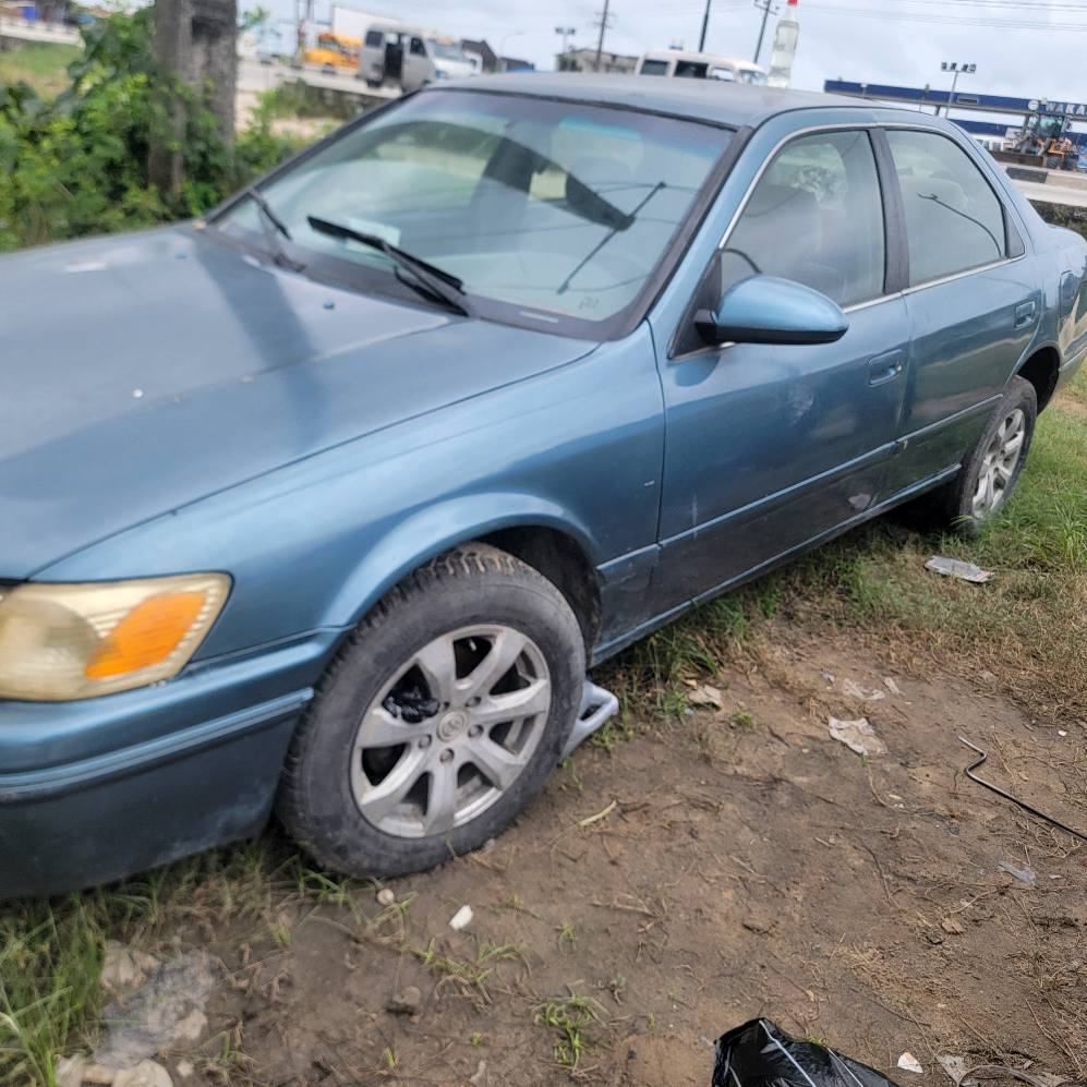 A picture of 2002 NIGERIA USED TOYOTA CAMRY