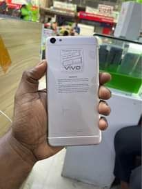 A picture of Vivo x7