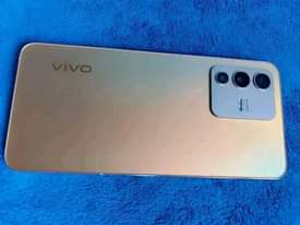 A picture of ViVo v23 5G