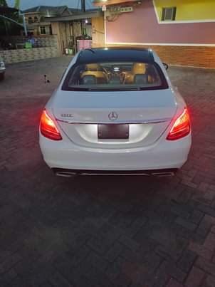 A picture of Mercedes benz C300