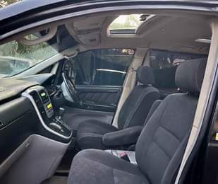 A picture of Toyota alphard 12.9mln