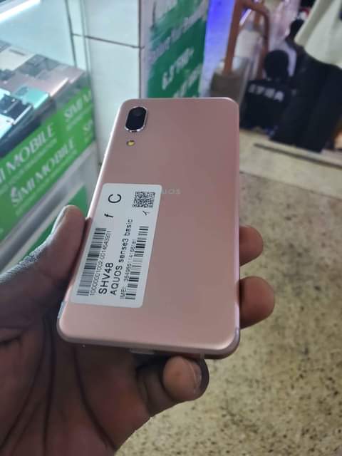 A picture of Aquos shv48
