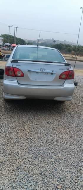 A picture of 08104854872 Now available 2006 Corolla smooth transmission engine for just
