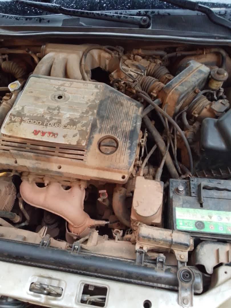 A picture of Toyota Avalon 2023