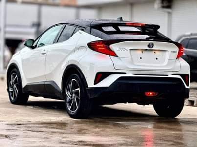 A picture of 2015 Toyota C HR Hybrid