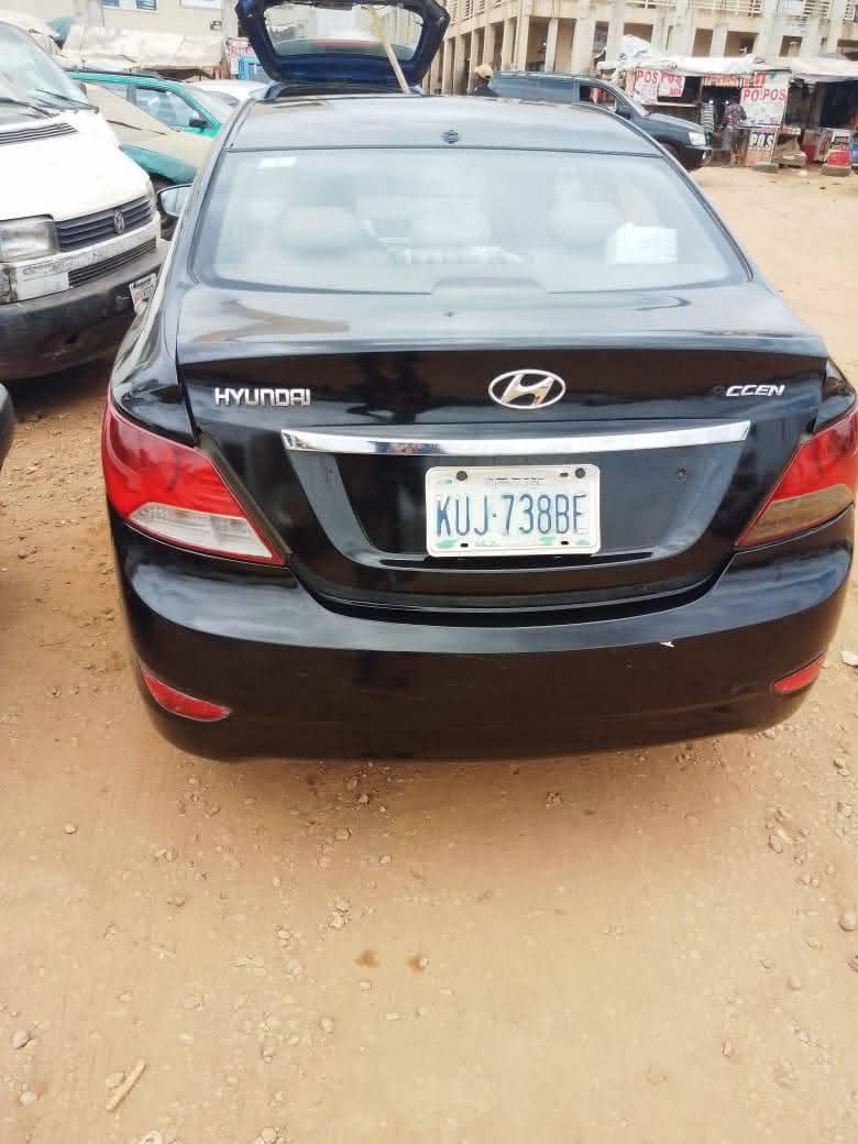 A picture of 2013 Hyundai accent