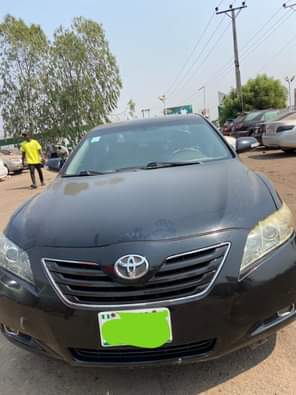 A picture of TOYOTA CAMRY XLE 2009 FIRST REGISTRATION LEATHER SEATS REVERSE CAMERA