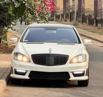 A picture of MERCEDES BENZ S550 Full Option Model 2010 Price 11 5M
