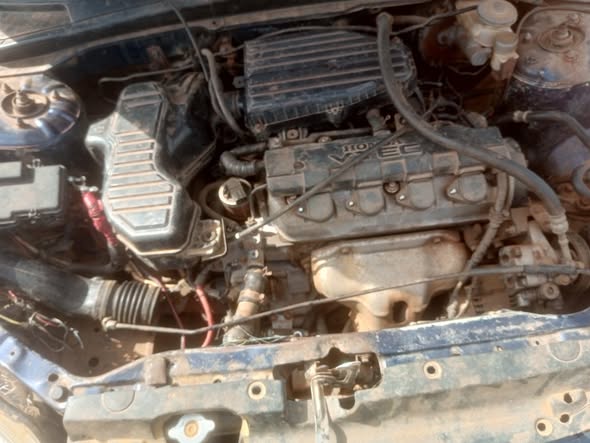 A picture of HONDA CIVIC 2003 MANUAL GEAR PURE FIRST BODY PAN ENGINE