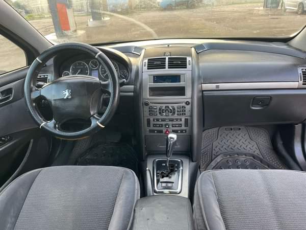 A picture of 2005 PEUGEOT 407 AUTO DRIVE WITH CUSTOM PAPERS AT KD