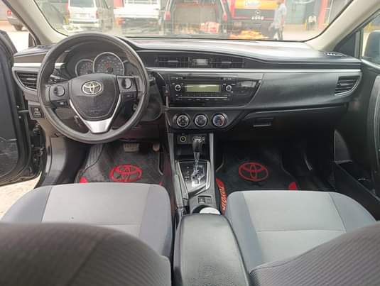 A picture of TOYOTA COROLLA 20105 MODEL
