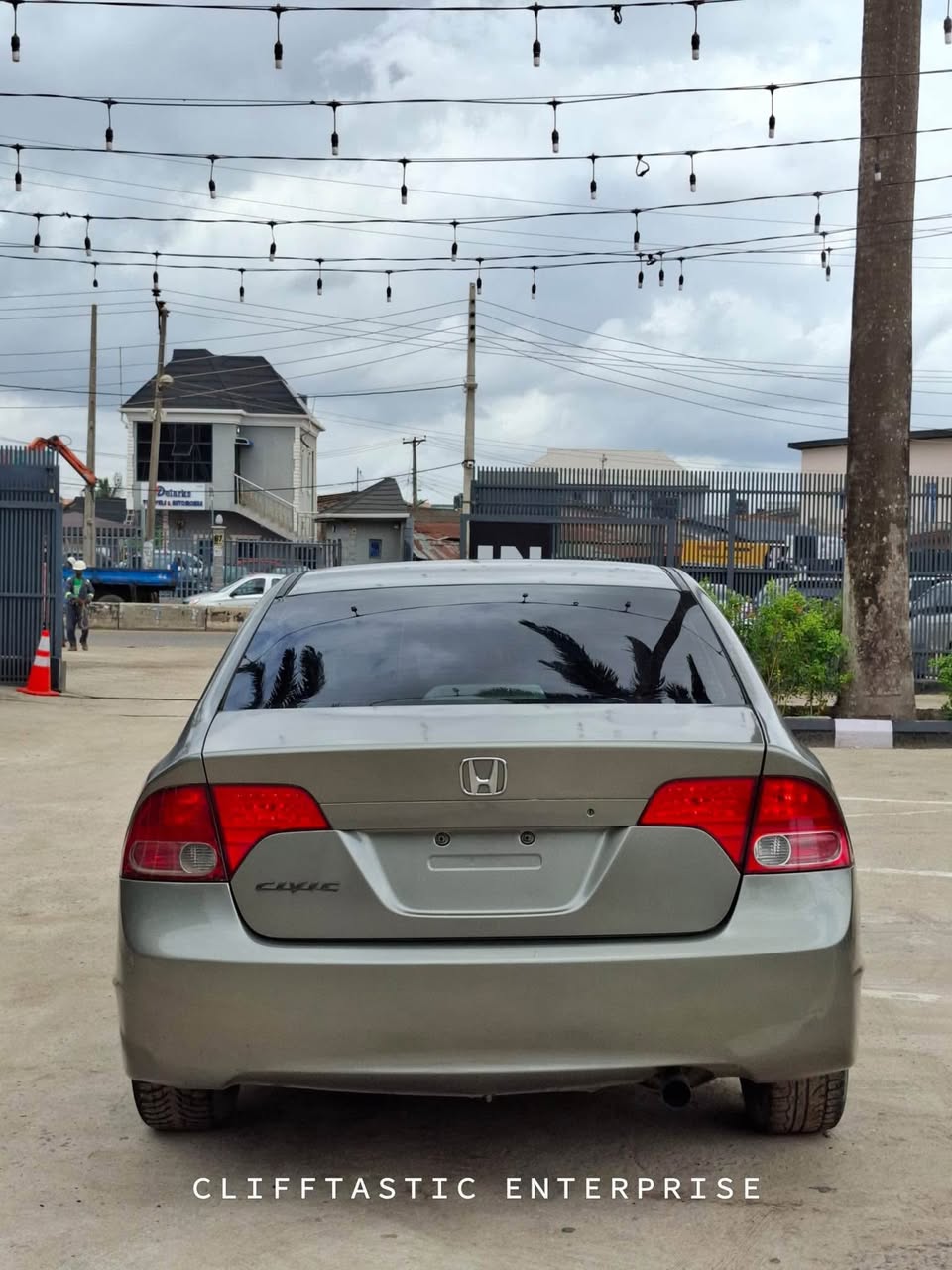 A picture of HONDA CIVIC 07