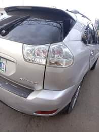 A picture of LEXUS RX330 EVERYTHING IS WORKING NO SINGLE FAULT GEAR CHANGED