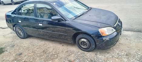 A picture of Honda Civic 03