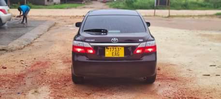 A picture of Toyota PREMIO