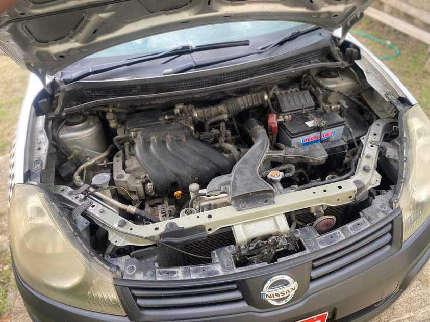 nissan ad wagon